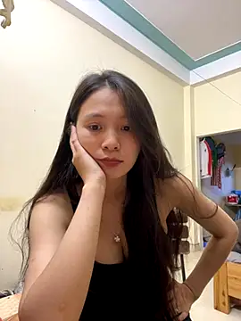 Snapshot of Aghenh chatting on October 2025 10:44:02 AM Aghenh online show from October 2025 10:44:02 AM