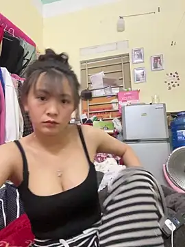 Snapshot of Aghenh chatting on December 2025 02:55:01 PM Aghenh online show from December 2025 02:55:01 PM