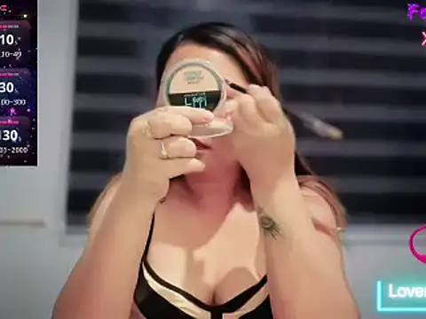 yummy mia online show from August 2026 12:10:02 PM