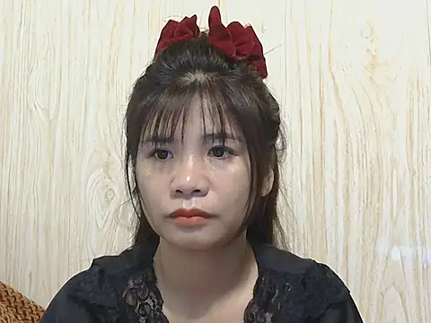 Snapshot of Ori299 chatting on November 2025 02:01:02 AM Ori299 online show from November 2025 02:01:02 AM