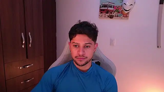 Snapshot of domsantiago_ chatting on December 2025 02:39:01 AM domsantiago online show from December 2025 02:39:01 AM