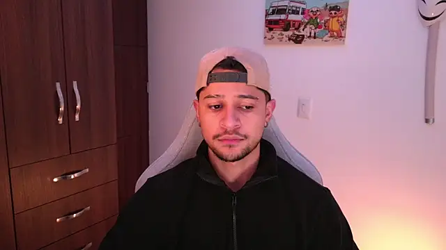 Snapshot of domsantiago_ chatting on December 2025 01:57:02 AM domsantiago online show from December 2025 01:57:02 AM