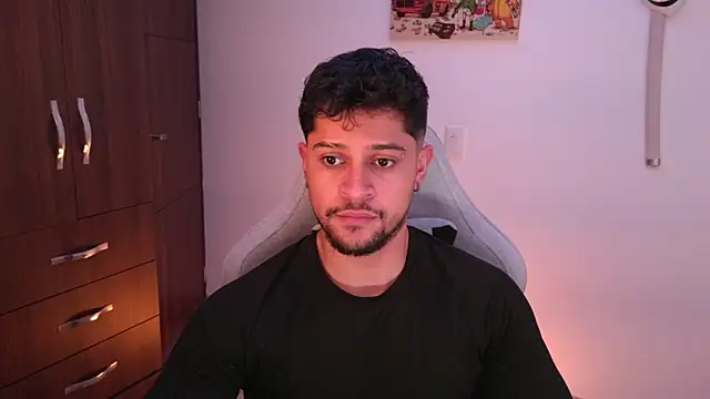 Snapshot of domsantiago_ chatting on January 2026 03:22:01 AM domsantiago online show from January 2026 03:22:01 AM