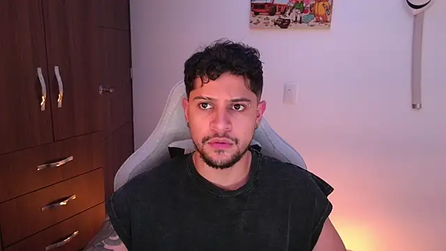 Snapshot of domsantiago_ chatting on January 2026 02:28:01 AM domsantiago online show from January 2026 02:28:01 AM