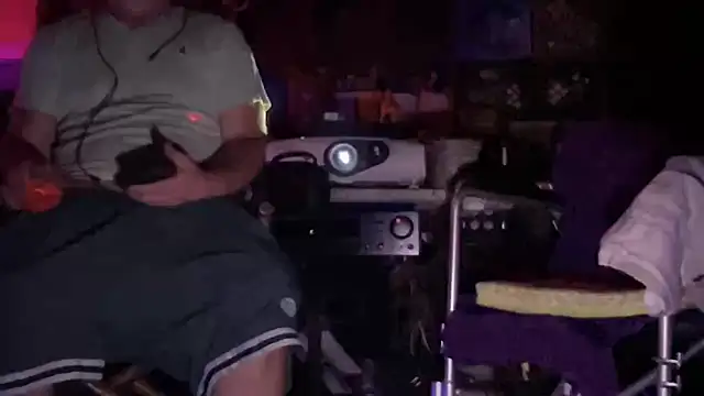 Snapshot of Bar_110221 chatting on September 2025 05:42:01 AM Bar 110221 online show from September 2025 05:42:01 AM