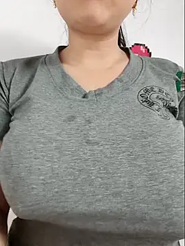 Shiny Babe online show from March 2026 03:23:01 AM