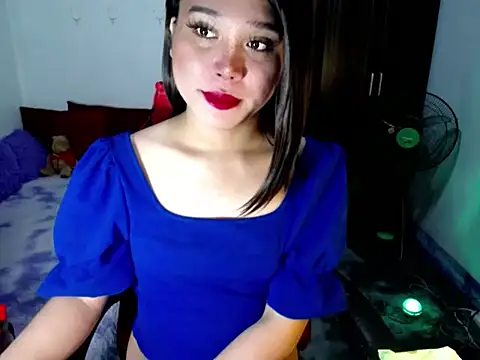 Urassiansweetcummer online show from July 2026 01:54:01 AM
