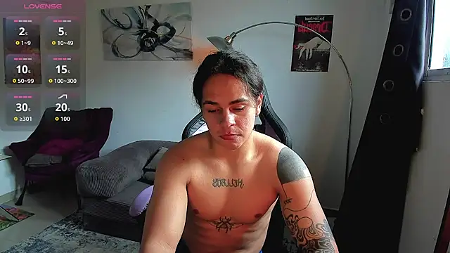 Maximiliano scoott   online show from April 2026 07:07:02 PM