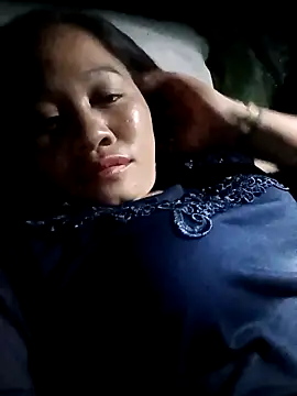 Phiphi135 online show from April 2026 02:22:01 PM