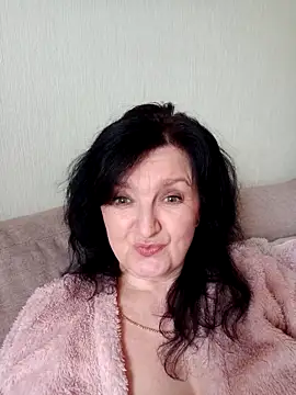 MilaSky4701 online show from April 2026 02:48:02 PM