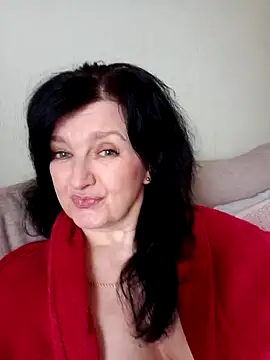 MilaSky4701 online show from April 2026 02:22:01 PM