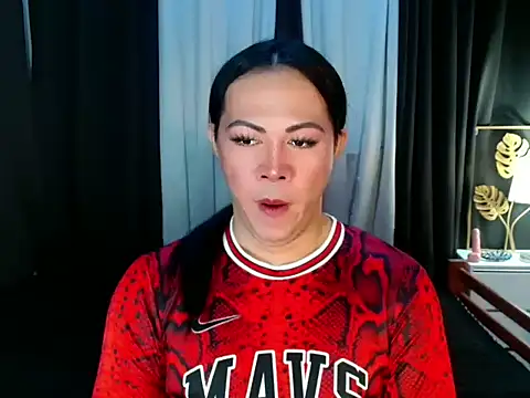 Snapshot of _Carmilla chatting on September 2025 11:54:02 AM Carmilla online show from September 2025 11:54:02 AM