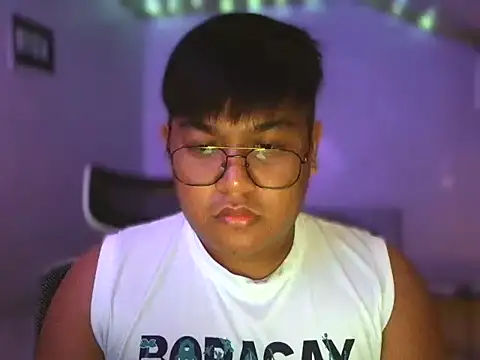 Snapshot of red_libraxxx chatting on November 2025 04:45:02 PM red libraxxx online show from November 2025 04:45:02 PM