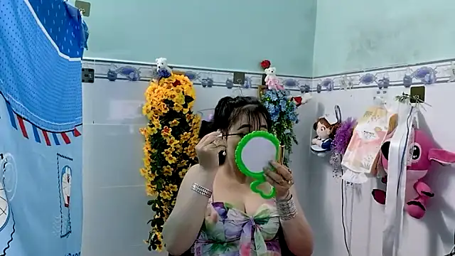 emgaixinhngoan online show from September 2025 03:50:02 PM