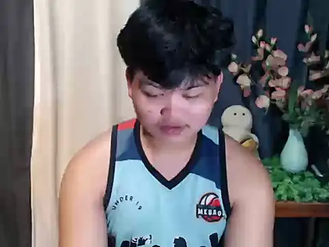 Reynelcock online show from April 2026 09:21:01 AM