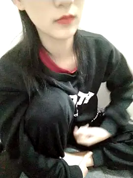 Kembong01 online show from December 2025 03:07:01 PM