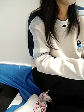 Kembong01 online show from February 2026 01:37:02 AM