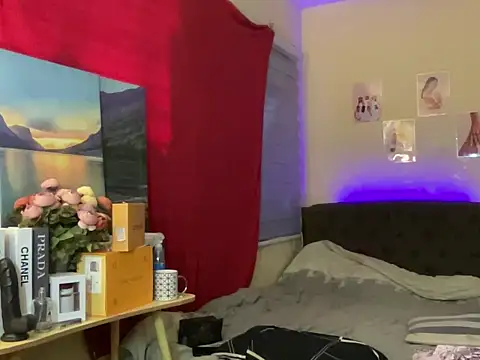 Snapshot of CassieXMarga chatting on October 2025 04:23:02 AM CassieXMarga online show from October 2025 04:23:02 AM