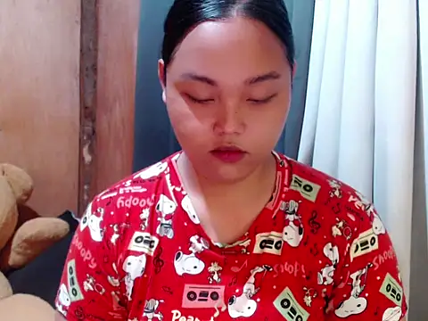  Lylia online show from December 2025 05:16:01 AM