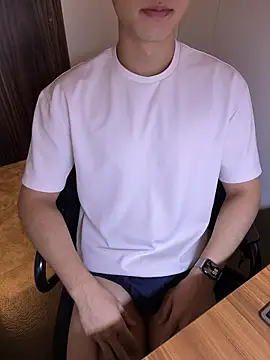 Snapshot of gochu1004 chatting on October 2025 01:56:02 PM gochu1004 online show from October 2025 01:56:02 PM