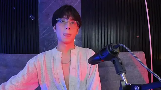 luixdust  online show from October 2025 04:16:01 AM