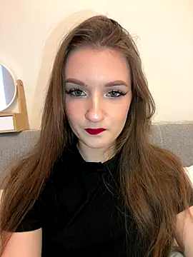 AdelinaEmber online show from October 2025 11:45:02 AM