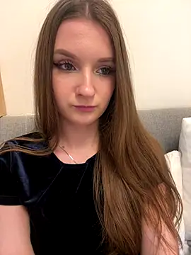 AdelinaEmber online show from November 2025 10:25:01 AM