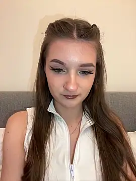 AdelinaEmber online show from December 2025 09:36:02 AM