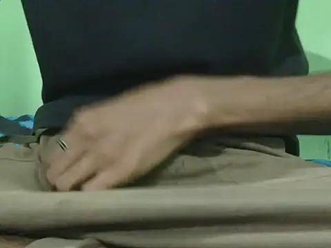 rockyy23boy online show from December 2025 11:27:02 AM