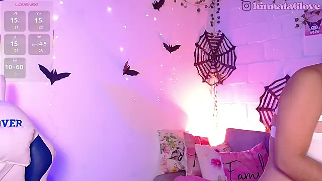 hinnata lovely online show from October 2025 11:50:01 AM