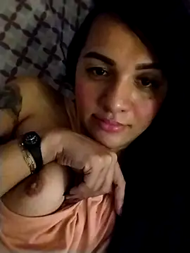 enoria1992 online show from September 2025 12:51:01 PM