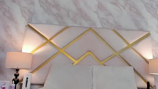 Snapshot of LorenBeiker- chatting on December 2025 11:36:02 AM LorenBeiker- online show from December 2025 11:36:02 AM