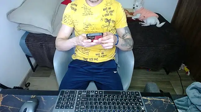 Snapshot of bossking017 chatting on March 2025 12:04:02 AM bossking017 online show from March 2025 12:04:02 AM