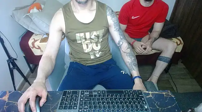 bossking017 online show from March 2025 03:58:02 PM