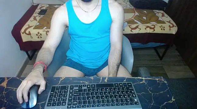 Snapshot of bossking017 chatting on March 2025 06:47:01 PM bossking017 online show from March 2025 06:47:01 PM