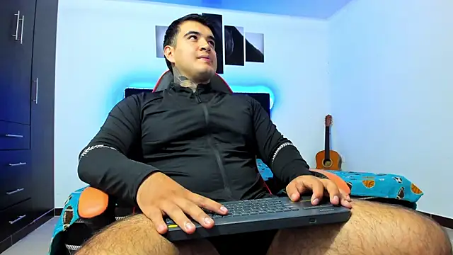 thiago  cp01 online show from March 2026 07:02:01 AM