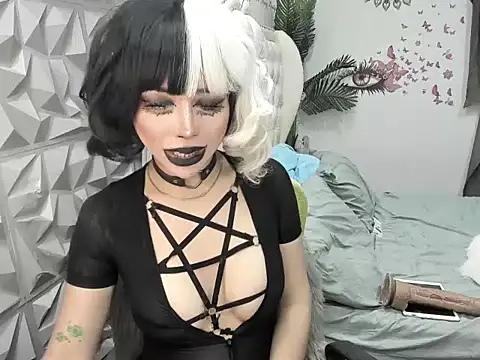 janecomander online show from April 2026 01:41:01 PM