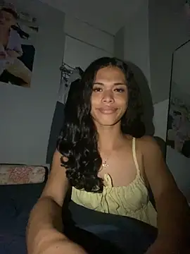 Snapshot of urcurlydiva chatting on October 2025 08:26:01 AM urcurlydiva online show from October 2025 08:26:01 AM