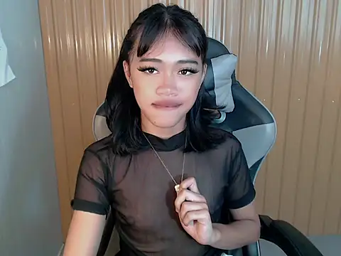 urcurlydiva online show from April 2026 06:30:01 AM