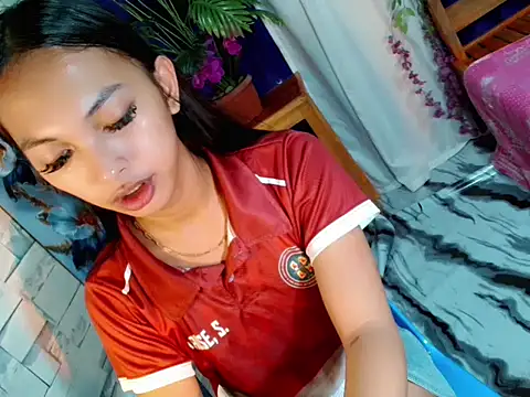 Snapshot of Simi_Ipit chatting on June 2026 07:16:01 PM Simi Ipit online show from June 2026 07:16:01 PM