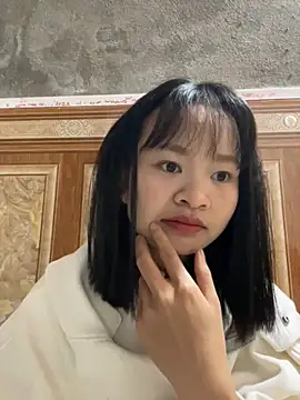 Daisy018 online show from November 2025 01:27:02 AM