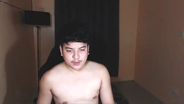 Snapshot of Prince_Killian chatting on November 2025 10:04:02 AM Prince Killian online show from November 2025 10:04:02 AM