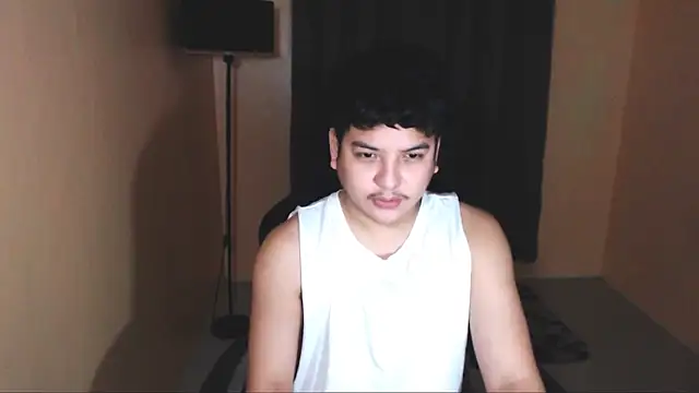 Snapshot of Prince_Killian chatting on November 2025 10:20:02 PM Prince Killian online show from November 2025 10:20:02 PM