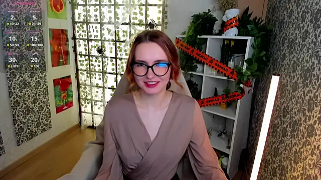 Elis Cherry online show from November 2025 02:28:01 AM