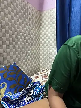 Snapshot of Hot_Jaanvi_ chatting on May 2026 04:24:01 PM Hot Jaanvi online show from May 2026 04:24:01 PM