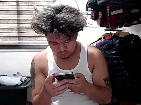 Snapshot of tastylicious_John19 chatting on December 2025 03:34:01 AM tastylicious John19 online show from December 2025 03:34:01 AM