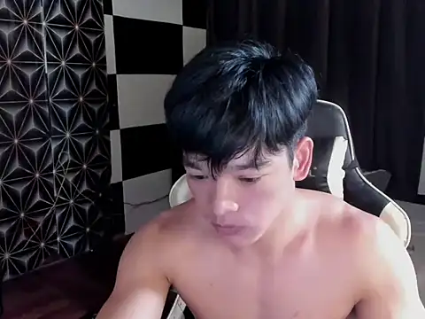 AsianHotBODYY online show from February 2026 12:14:02 AM