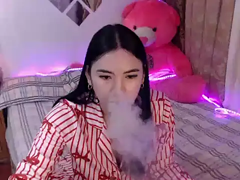 Snapshot of wild_flowerx chatting on September 2025 01:56:02 PM wild flowerx online show from September 2025 01:56:02 PM