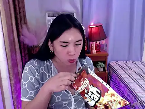 Snapshot of wild_flowerx chatting on November 2025 08:03:01 AM wild flowerx online show from November 2025 08:03:01 AM