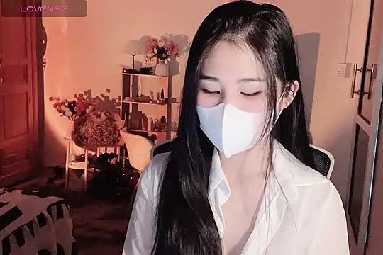 Snapshot of ___Daisy___ chatting on October 2025 07:33:01 PM Daisy online show from October 2025 07:33:01 PM